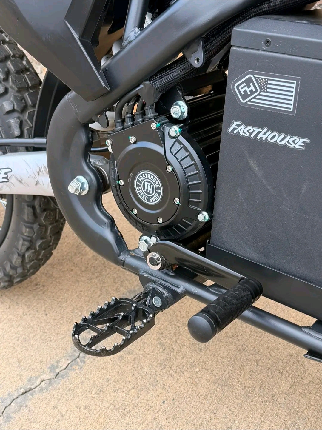 V.2 mototec footlock