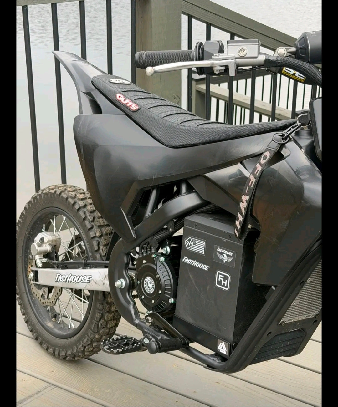 V.2 mototec footlock